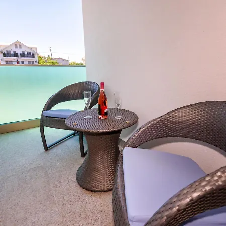 Διαμέρισμα Aquarium 4 *