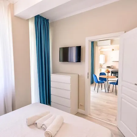 Aquarium 4 * Navodari